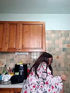 sexy7883 (G milf) - Parking @Bagnatemela e poi leccatela