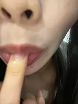 美女petoys在线直播