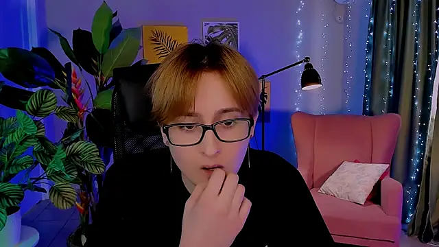 LixeLuna live sex cam