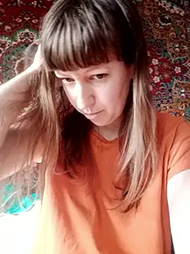 Webcam Model (Calibers2932) is live