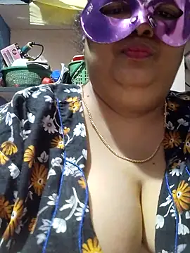 tamilthanushri - Tamilthanushri's free webcam - UK Sex Cams