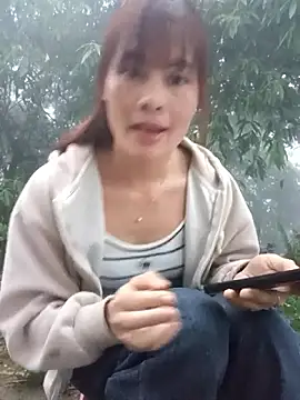 aiai220 - Aiai220's free webcam