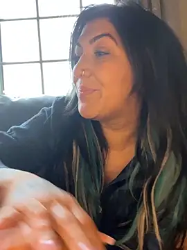 LittleMissEeve live cam