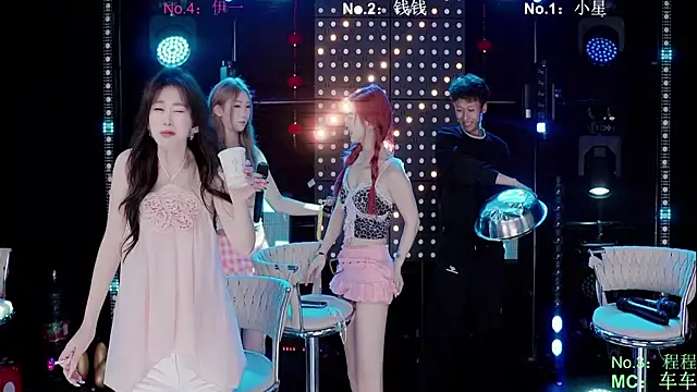 美女ZZ00033S在线直播