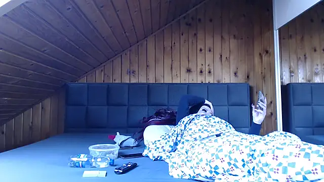 boesemoni1998 (F young) - fuck tits with toy