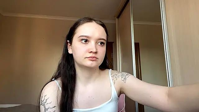 trulaphay (F teen) - squeeze my boobs