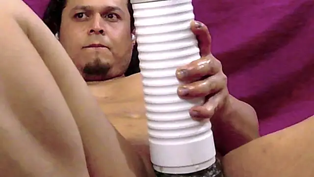 chino_roz live sex cam