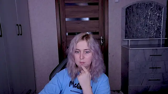 kristy-max - Kristy-Max's free webcam - UK Sex Cams