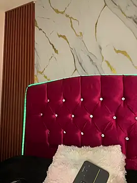 angellique_22 - Angellique_22's free webcam - UK Sex Cams