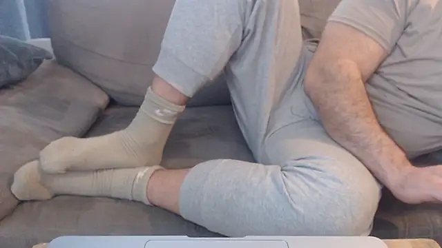 Preview of hugemachohandsome