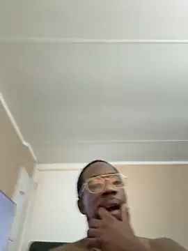 bigdmann40 (Ask my age) - get horney enough to get naked