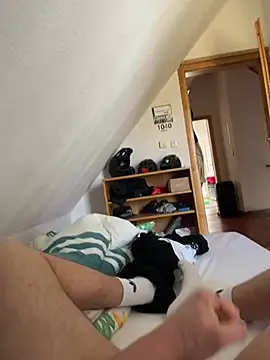 hannes256102 (M twink) - Cumshot