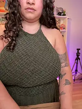 sweet_sully__ - Sweet_sully__'s free webcam