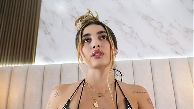 Preview of annyy_rosse