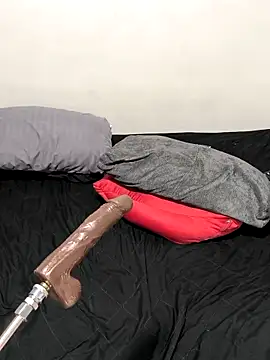 Webcam Model (debboraWagner)  is live.Free join now!