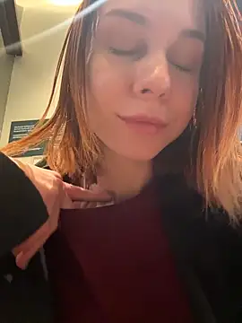 rosiesecret - RosieSecret's free webcam - UK Sex Cams