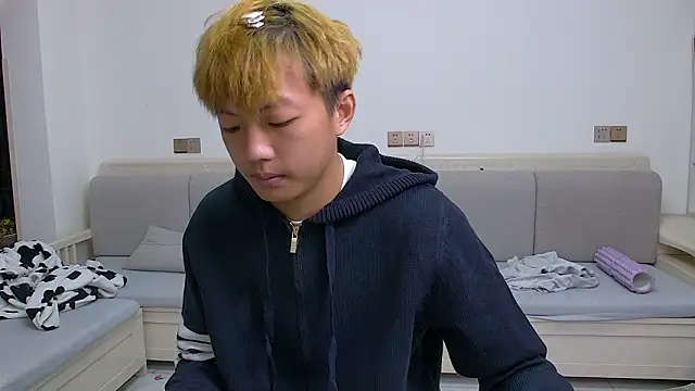 Chocolates-001 live sex cam