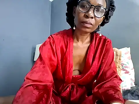 NaughtyCouga live sex cam