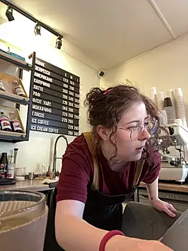 cinnabon_ (G young) - MAKE MY PUSSY WET AT MY WORK