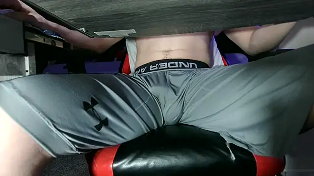 dick_and_muscles (G young) - Cum at gaol or in pvt