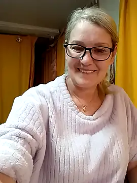 irinamaux live sex cam