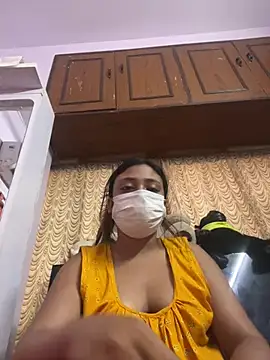 Webcam Model (Plasticpaperwater)  is live.Free join now!