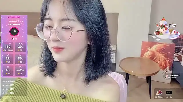 美女-ruoruo-在线直播