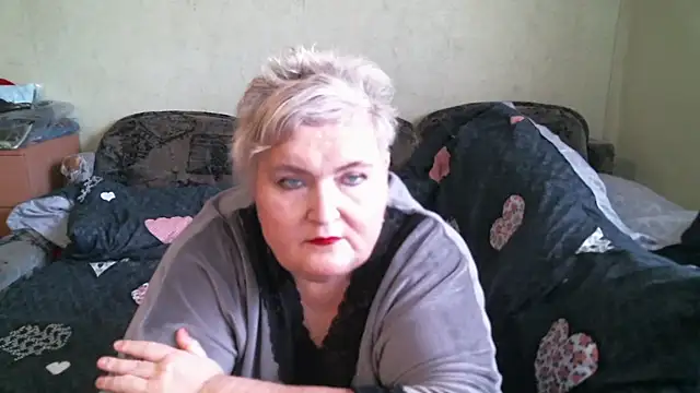 lana555 - Lana555's free webcam - UK Sex Cams