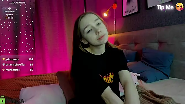 lesi_moonie01 - Lesi_Moonie01's free webcam - UK Sex Cams