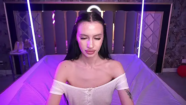 snow_whiteeex - Snow_WhiteeeX's free webcam - UK Sex Cams