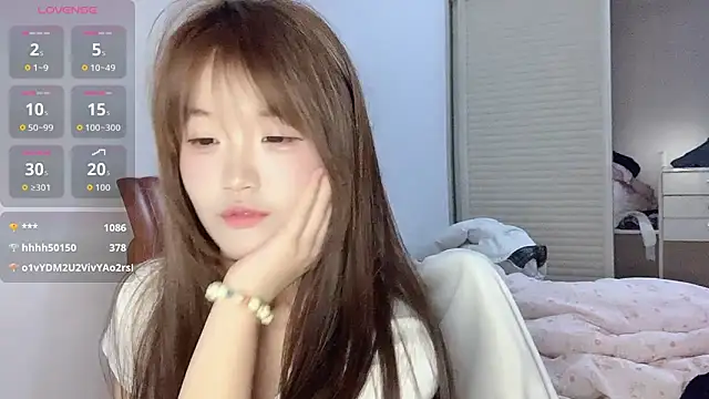 d-wanming (F young) - 抱抱主播不迷路 主播打你上高速