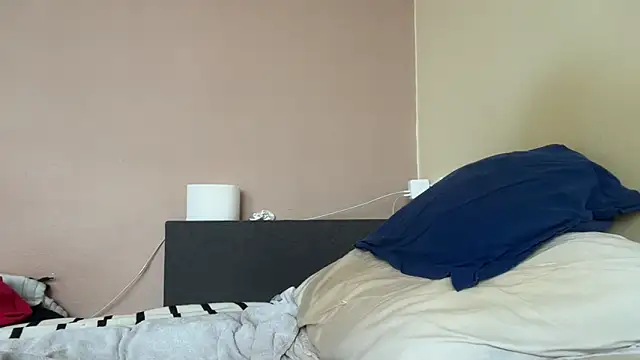 sexybooii6968 (M young) - help me to cum and taste it