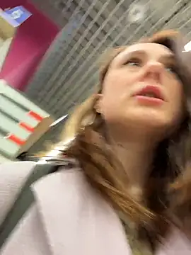 dina_tease (F young) - REMOVE BRA& KEEP FINGERING PUSSY