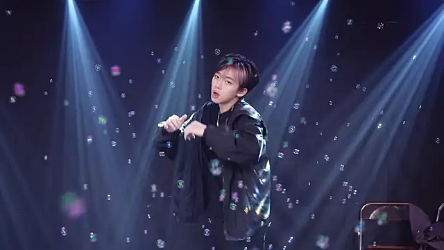 BTS-007 Live Webcam on Stripchat