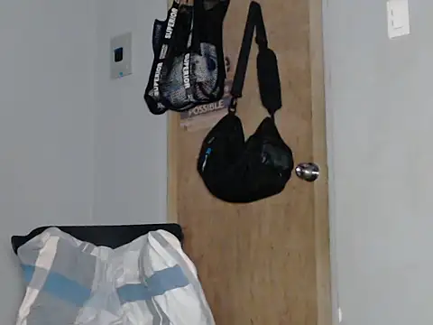 natsboii (M young) - For my bills and needs.