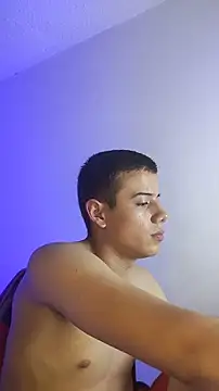 jac0b_x (M twink) - show cock shhhh