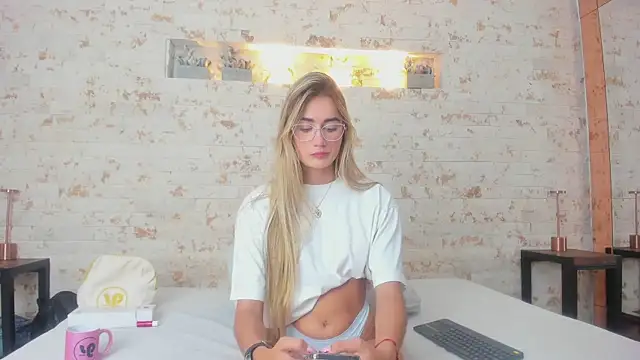 maryy_campbell_ - Maryy_campbell_'s free webcam - UK Sex Cams