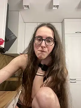 martiniiselenna - MartiniiSelenna's free webcam - UK Sex Cams