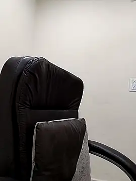 Webcam Model (SEEMA_127) is live