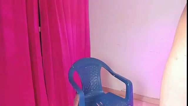 lily_and_wan (G teen) - dance exotic