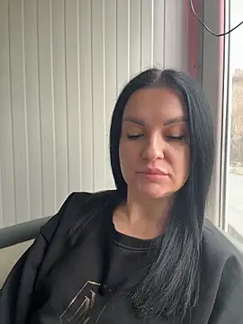 meganblueq (F milf) - if you like me