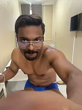 bhagihero (M young) - cum show goal