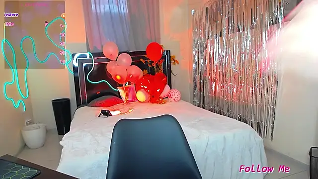 lillianhot68 - Lillianhot68's free webcam