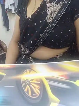 Webcam Model (SexybeboX)  is live.Free join now!