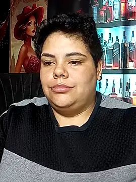 Webcam Model (Hailey_Curvy)  is live.Free join now!