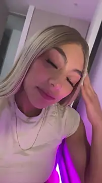 Tessa__Winslow live sex cam