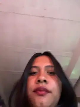 Webcam Model (lovedforeverr)  is live.Free join now!