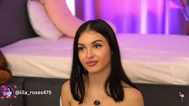 LilaRoses live sex cam