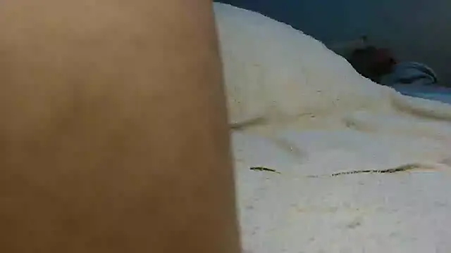 sexylightbitch - SEXYLIGHTBITCH's free webcam - UK Sex Cams