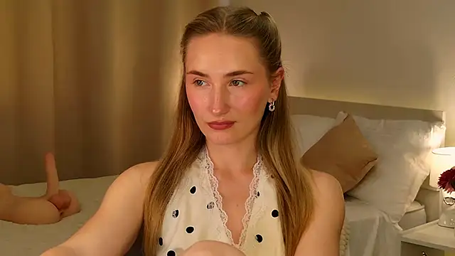 bella__rose - Bella__rose's free webcam